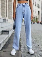 Trendy High Waist Haremshose aus verkürztem Denim